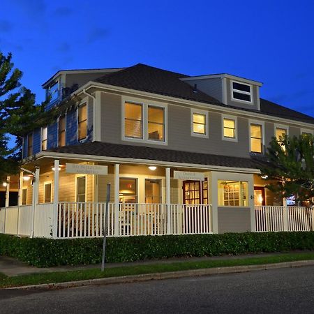Bay Breeze Inn South Jamesport 外观 照片
